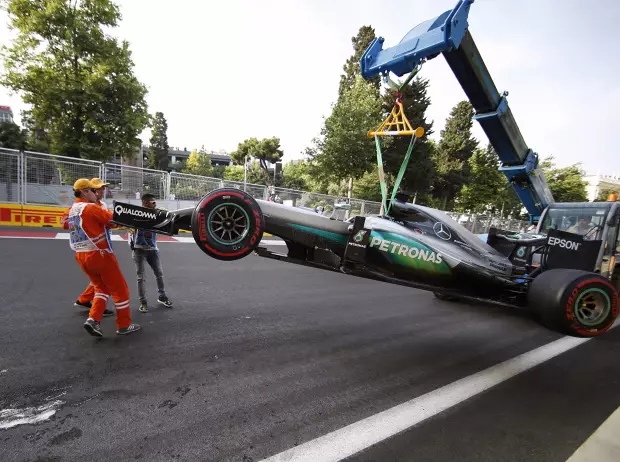 Foto zur News: Baku verspricht Safety-Car-Phasen: Fluch oder Segen?