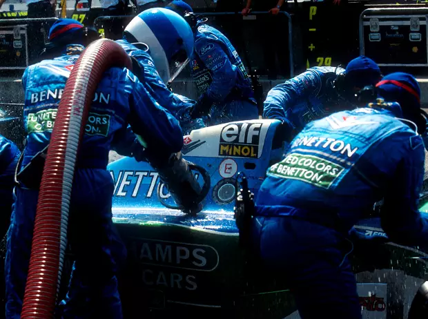 Foto zur News: Verstappen-Feuerunfall 1994: Ein Benetton-Insider packt aus