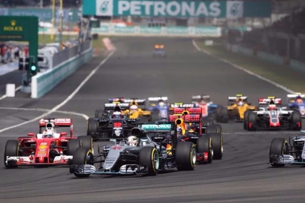 Lewis Hamilton, Start Lewis Hamilton, Start
