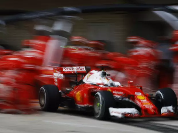 Foto zur News: Vettel in Austin: Safety-Car durchkreuzt Podium-Strategie