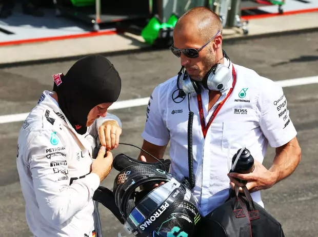 Foto zur News: Abergläubischer Rosberg: Videotelefonie, bloß kein high-five