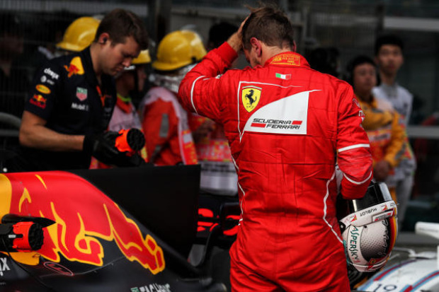 Foto zur News: Sebastian Vettel "pragmatisch": Im Qualifying fehlt noch was