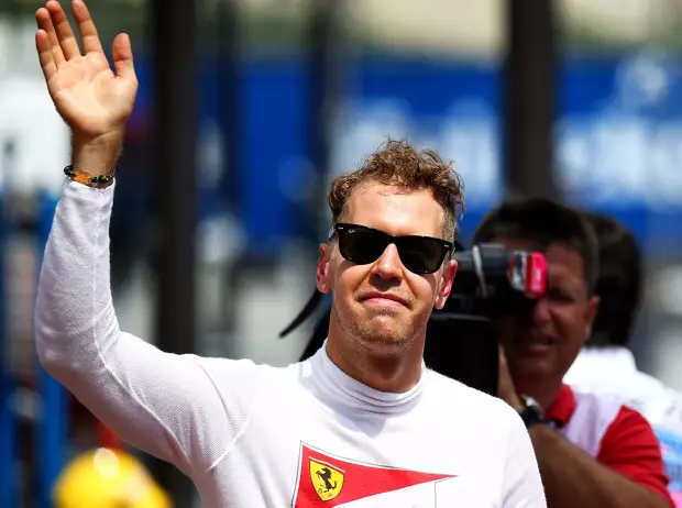 Foto zur News: Streckenrekord: Sebastian Vettel in Monaco in Favoritenrolle