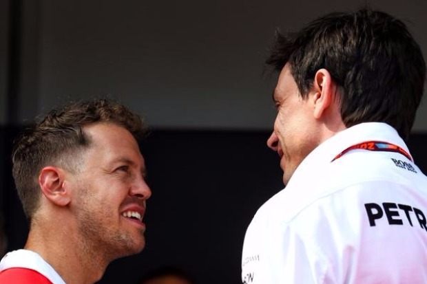 Sebastian Vettel, Toto Wolff Sebastian Vettel, Toto Wolff