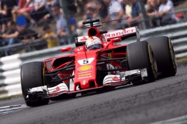 Foto zur News: Sebastian Vettel 2018: Ferrari-Verbleib immer wahrscheinlicher
