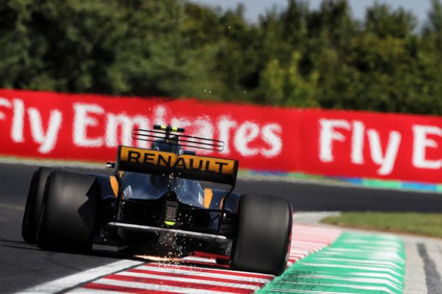Foto zur News: Track-Limits: Auto-Begrenzer für Sergio Perez zu gefährlich