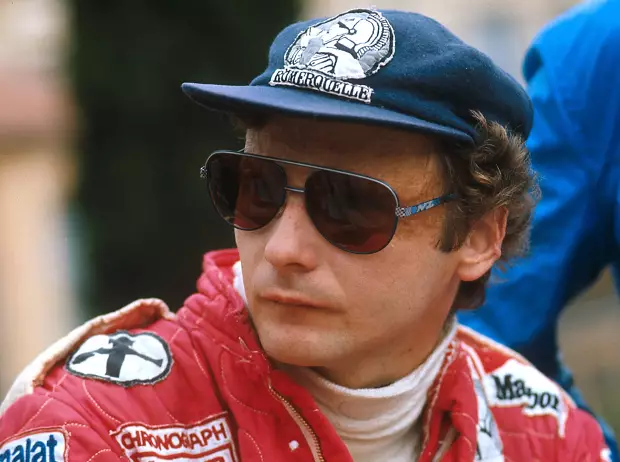 Foto zur News: Niki Lauda gibt zu: "Ferrari zu verlassen, war der größte Fehler"