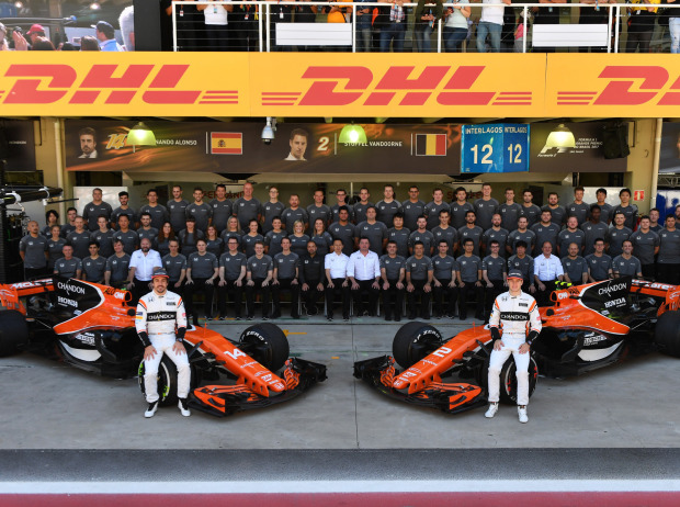 Foto zur News: Vorteil McLaren: Renault-Motor benötigt kleinere Kühler