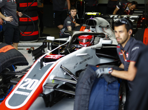 Foto zur News: Haas erwartet stark, aber: "Vettel wäre zu schlagen gewesen"