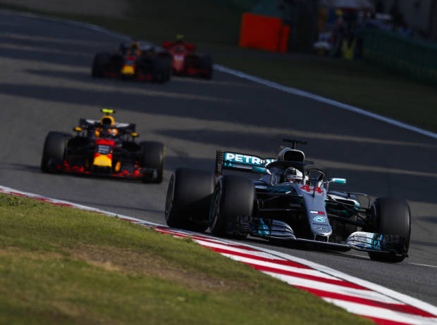 Lewis Hamilton, Max Verstappen Lewis Hamilton, Max Verstappen