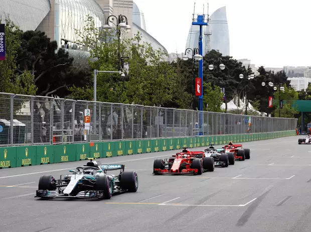 Foto zur News: "Mit zehn Bier": Wie Bottas den verlorenen Baku-Sieg verdaut