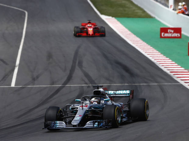 Foto zur News: Vettel sucht keine Ausreden: Ferrari endgültig von Mercedes überholt?