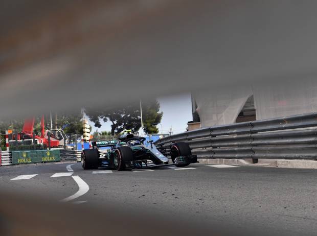 Foto zur News: Nach Formschwankungen: Ferrari für Hamilton "am stärksten"