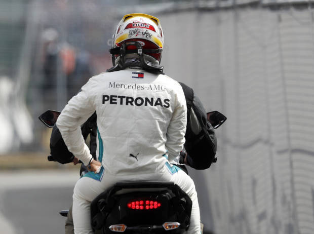 Foto zur News: Ferrari: Vettel jubelt über Heimspiel-Pole - Räikkönen hadert