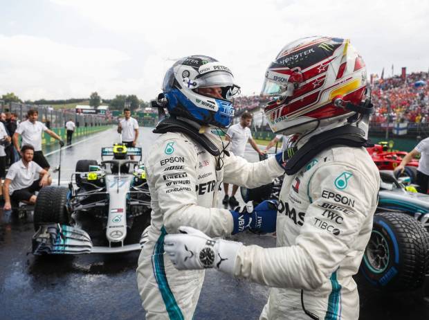 Foto zur News: Regen rettet Mercedes: War es wirklich der Hamilton-Faktor?