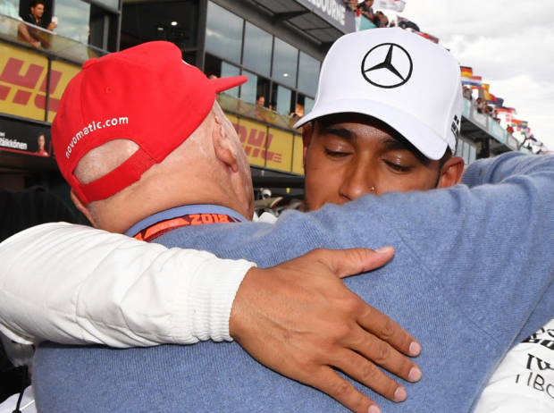 Foto zur News: Hamilton hat Lauda nicht besucht, aber: "Niki ist ein Kämpfer!"