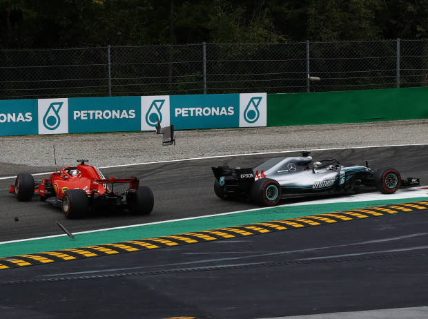 Foto zur News: Sebastian Vettel: Sind "Abtriebslöcher" schuld an den vielen Drehern?