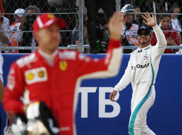 Foto zur News: Rennvorschau Suzuka: "Mega-Druck" bei Mercedes - hilft Taifun Vettel?