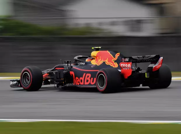 Foto zur News: Ärgerlich: Mexiko-Streckenposten brockt Ricciardo Gridstrafe ein