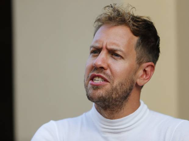 Foto zur News: Vettel über neue Pirelli-Reifen: "Spüre nicht den ganz großen Unterschied"