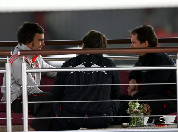 Foto zur News: Red Bull: Alonso-Deal scheiterte nach Geheimtreffen in Madrid