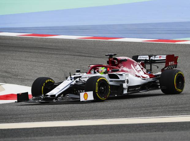 Foto zur News: Formel-1-Test Bahrain: Mercedes-Bestzeit für Williams-Pilot Russell