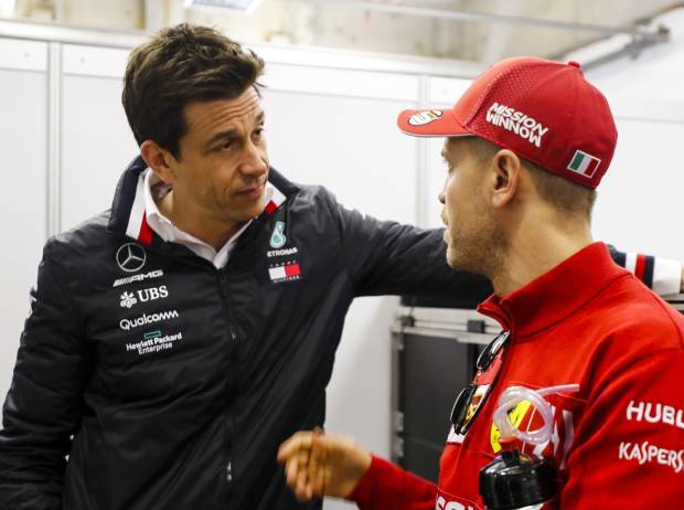 Foto zur News: Toto Wolff: Hamilton zu Ferrari, Vettel zu Mercedes?