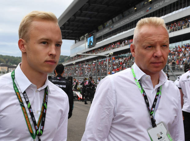 Foto zur News: Medien: Wolff vor Rückzug als Teamchef, Daimler stellt F1-Programm neu auf