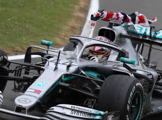 Foto zur News: Mercedes-Teamchef: Hamilton "auf gutem Weg" Schumacher zu knacken