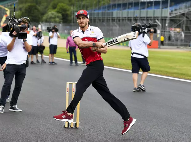 Foto zur News: Trotz schwacher Punkteausbeute: Giovinazzi nicht unter Druck