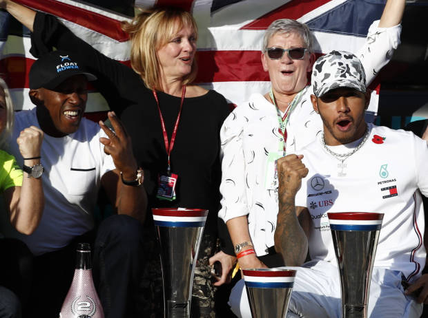 Lewis Hamilton, Valtteri Bottas Lewis Hamilton, Valtteri Bottas