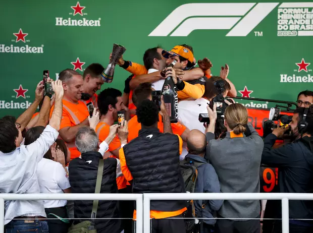 Foto zur News: Warum Sainz' verpasstes Podium ein Geschenk für McLaren war