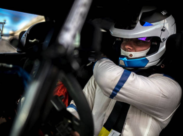 Foto zur News: Formel-1-Pilot Valtteri Bottas siegt bei Rallye in Le Castellet