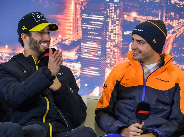 Foto zur News: Neues Ferrari-Angebot für Sebastian Vettel - Carlos Sainz als Plan B?