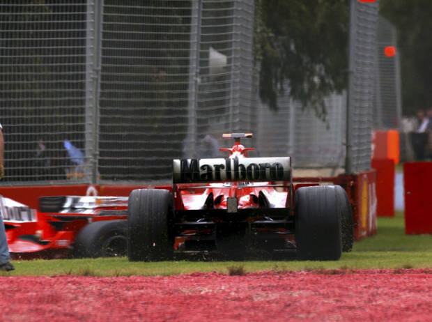 Foto zur News: Imola 2005: Alonsos Lehrstunde für Michael Schumacher