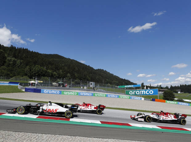 Romain Grosjean, Antonio Giovinazzi, Kimi Räikkönen Romain Grosjean, Antonio Giovinazzi, Kimi Räikkönen