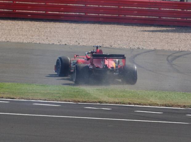 Foto zur News: "Keine Ahnung, was man sich gedacht hat": Vettels scharfe Kritik an Ferrari