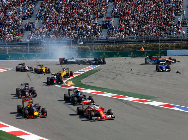 Sebastian Vettel, Daniil Kwjat, Carlos Sainz, Max Verstappen, Jenson Button, Kevin Magnussen, Jolyon Palmer, Rio Haryanto, Nico Hülkenberg, Esteban Gutierrez Sebastian Vettel, Daniil Kwjat, Carlos Sainz, Max Verstappen, Jenson Button, Kevin Magnussen, Jolyon Palmer, Rio Haryanto, Nico Hülkenberg, Esteban Gutierrez