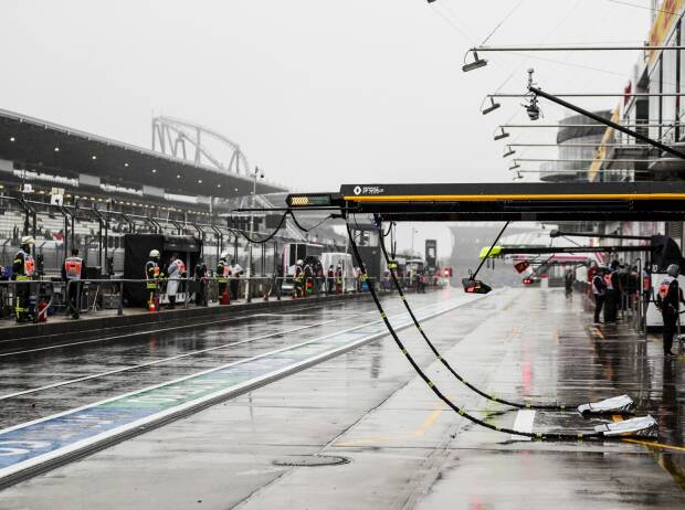 Die verregnete Boxengasse am Nürburgring 2020 Die verregnete Boxengasse am Nürburgring 2020
