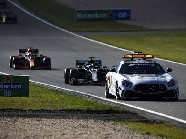 Safety-Car, Lewis Hamilton, Max Verstappen Safety-Car, Lewis Hamilton, Max Verstappen