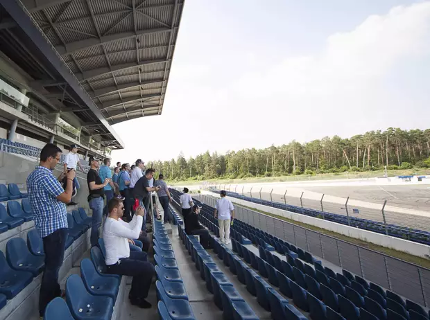 Foto zur News: Der Hockenheimring wünscht Merry X-Mas!