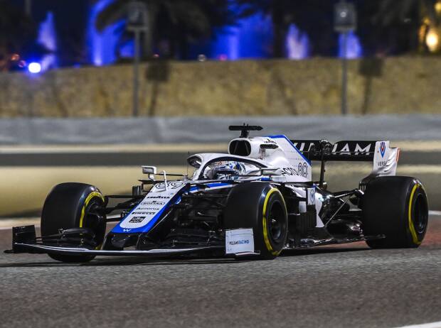Foto zur News: Warten auf Lewis Hamilton: Jack Aitken als Williams-Fahrer in FIA-PK