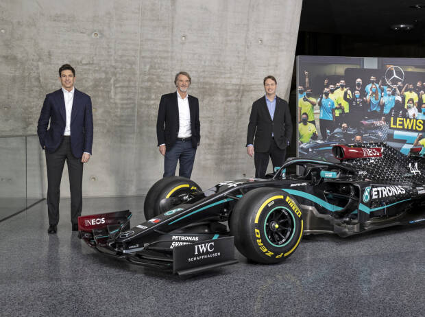 Toto Wolff, Jim Ratcliffe, Ola Källenius Toto Wolff, Jim Ratcliffe, Ola Källenius
