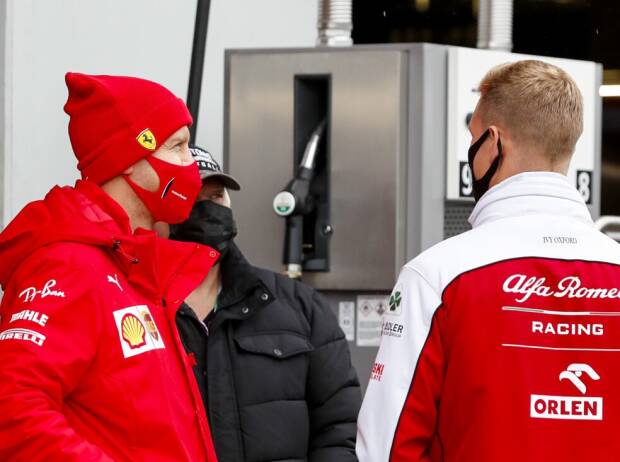 Sebastian Vettel, Mick Schumacher, Toto Wolff Sebastian Vettel, Mick Schumacher, Toto Wolff