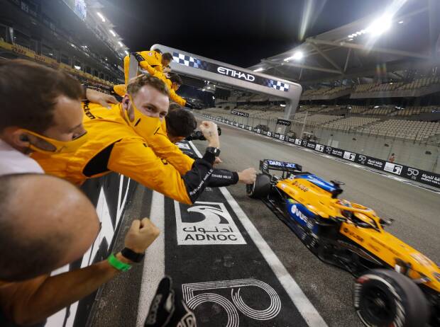 Foto zur News: Sainz blickt auf McLaren-Jahre zurück: "Mehr denn je Spaß am Rennfahren"