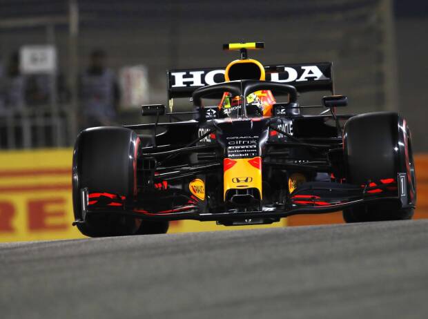 Foto zur News: Johnny Herbert: Kann Pierre Gasly 2022 Sergio Perez bei Red Bull ablösen?
