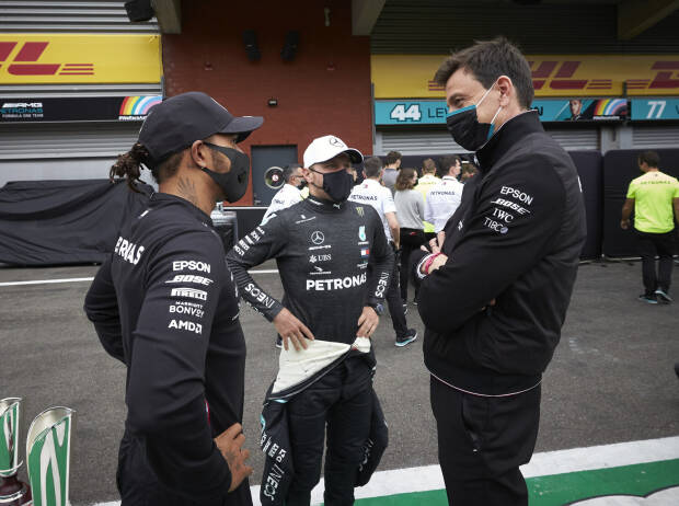 Lewis Hamilton, Valtteri Bottas, Toto Wolff Lewis Hamilton, Valtteri Bottas, Toto Wolff