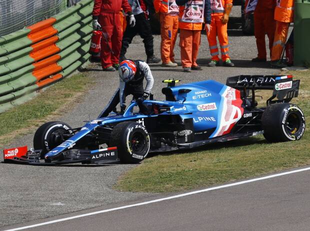 Foto zur News: Trotz Q2-Aus: Alonso "überrascht" vom plötzlich starken Alpine