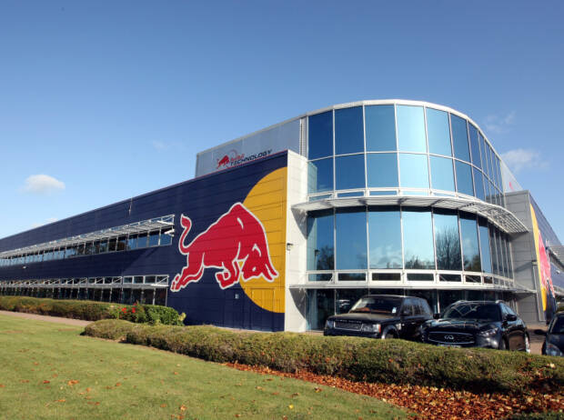 Red-Bull-Fabrik