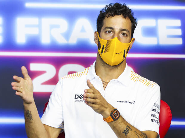 Foto zur News: Daniel Ricciardo: Warum er sich bohrende Fragen nicht zu Herzen nimmt